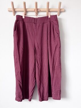 Universal Standard Burgundy Wide Leg Cropped Pants